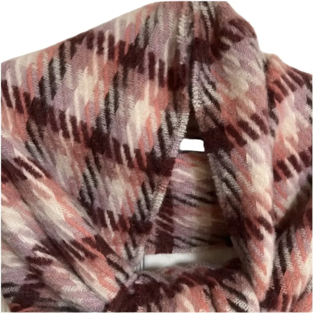 Charlie Paige Red Pink White Fringe Scarf Soft Warm 100% Polyester NEW Tags